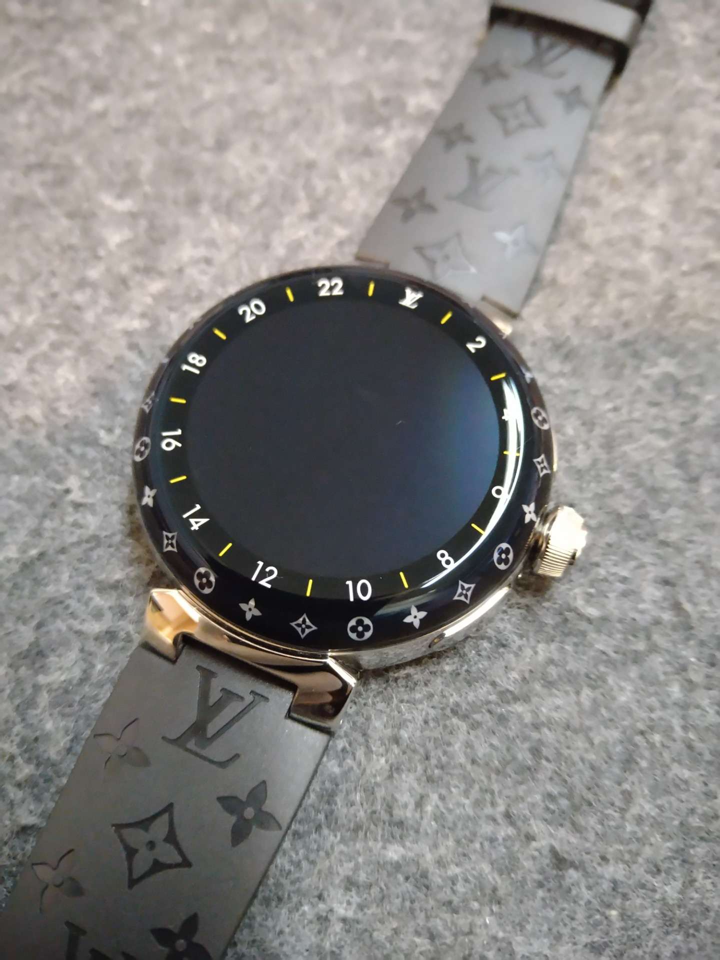 【大阪心斎橋】時計のコーティングでお探しならコーティング専門店Glationへ