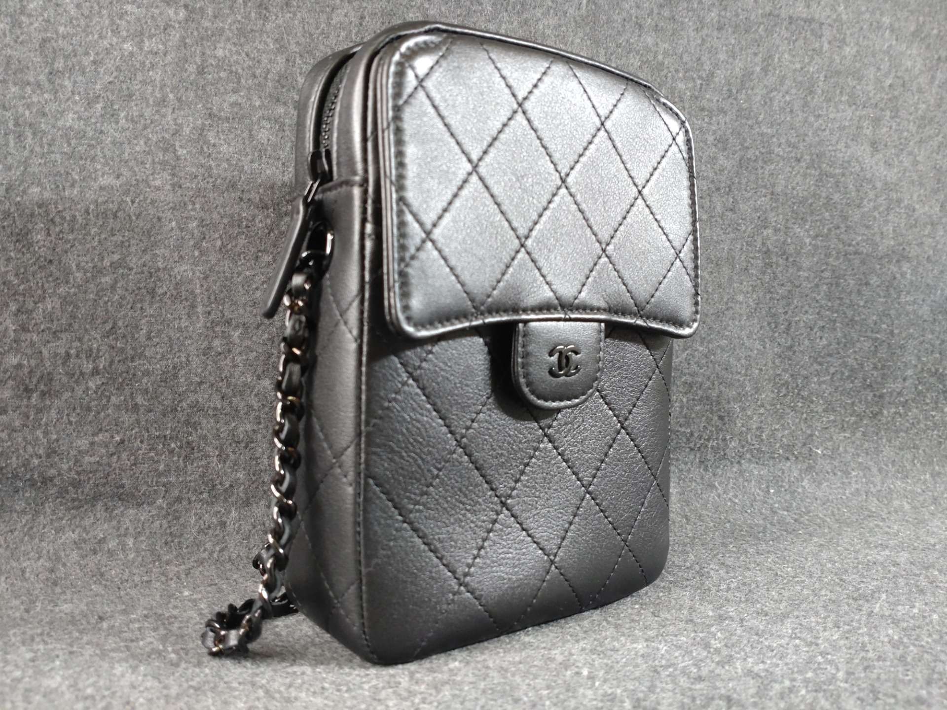 【大阪心斎橋】バックのコーティングでお探しならコーティング専門店Glationへ