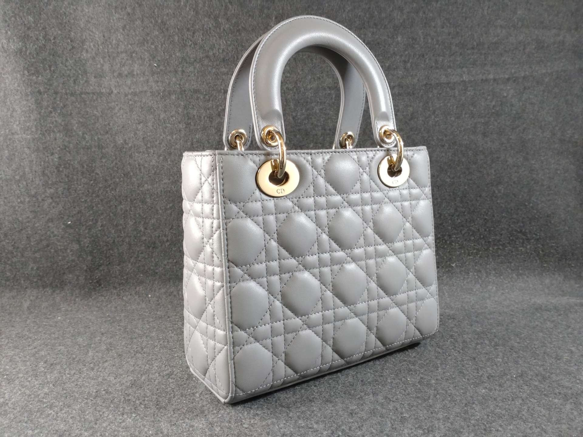 【大阪心斎橋】 My ABCDIORバックのコーティングでお探しならコーティング専門店Glationへ