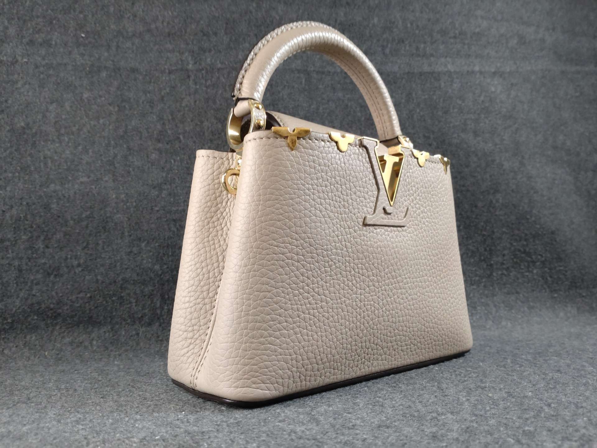 【大阪心斎橋】カプシーヌ BBバックのコーティングでお探しならコーティング専門店Glationへ