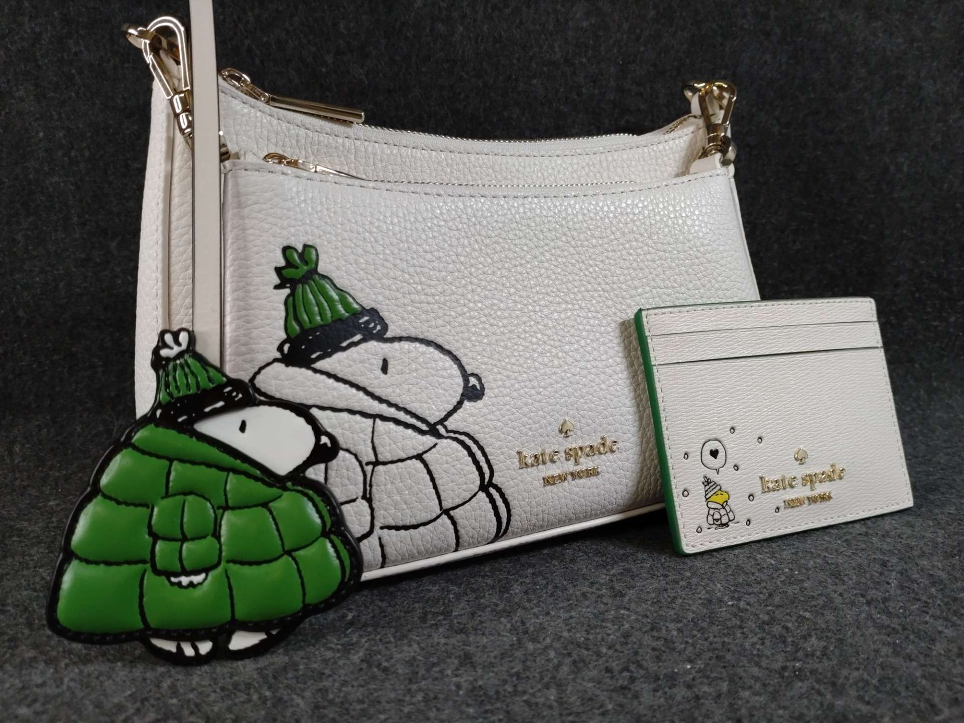 【大阪心斎橋】スモール クロスボディバックのコーティングでお探しならコーティング専門店Glationへ