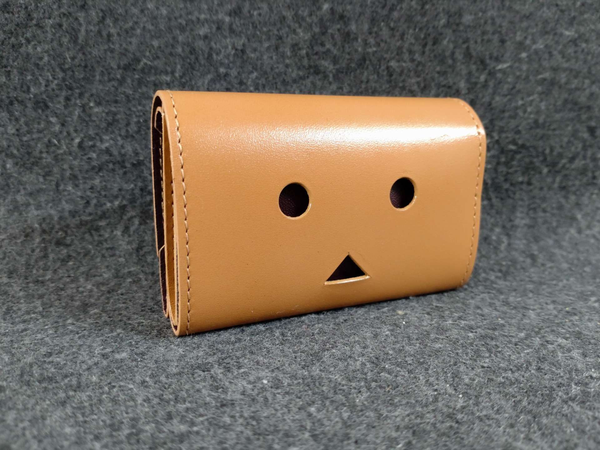 【大阪心斎橋】財布のコーティングでお探しならコーティング専門店Glationへ