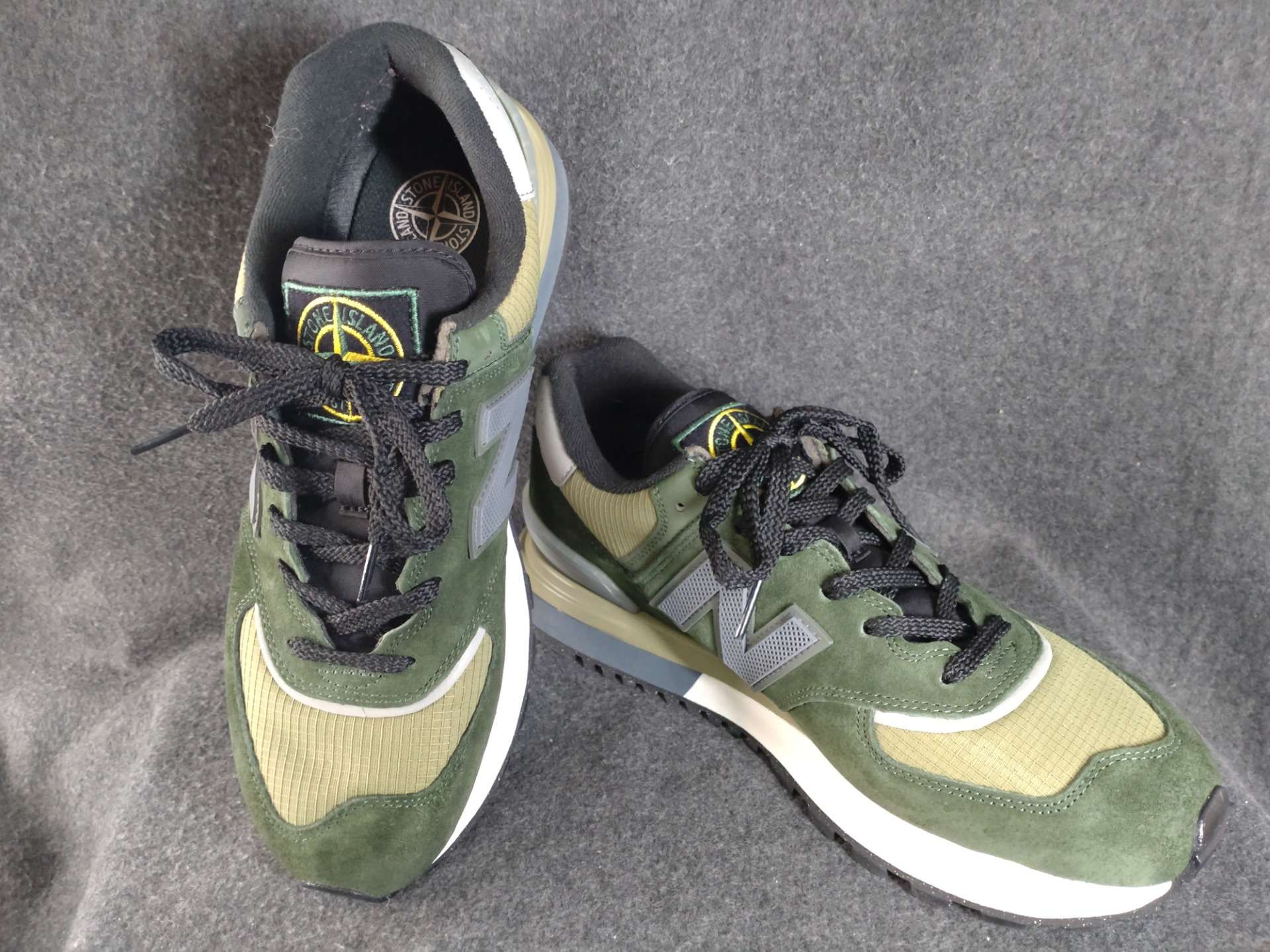 【大阪心斎橋】スニーカーのコーティングでお探しならコーティング専門店Glationへ