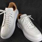 【大阪心斎橋】スニーカーのコーティングでお探しならコーティング専門店Glationへ